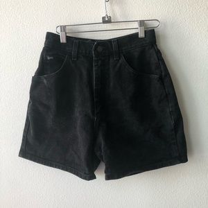 VINTAGE high waisted Lee mom shorts